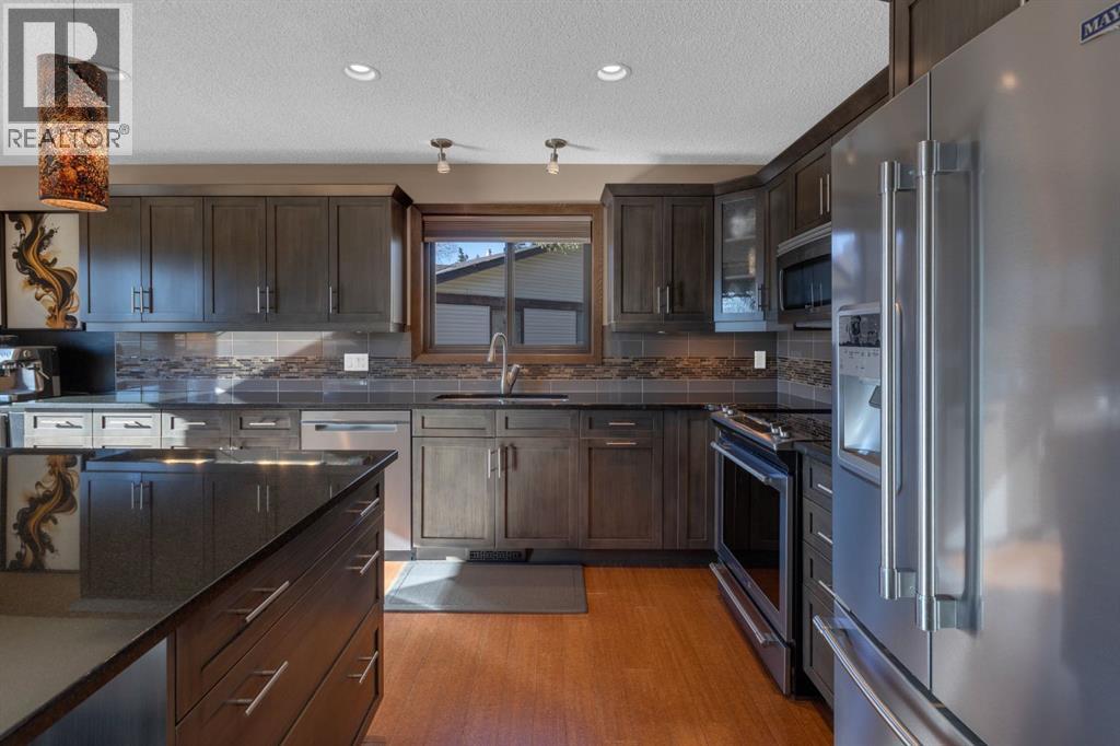 224 Ranchridge Bay Nw, Calgary, Alberta  T3G 1V4 - Photo 7 - A2267296