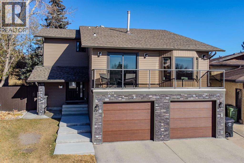 224 Ranchridge Bay Nw, Calgary, Alberta  T3G 1V4 - Photo 1 - A2267296