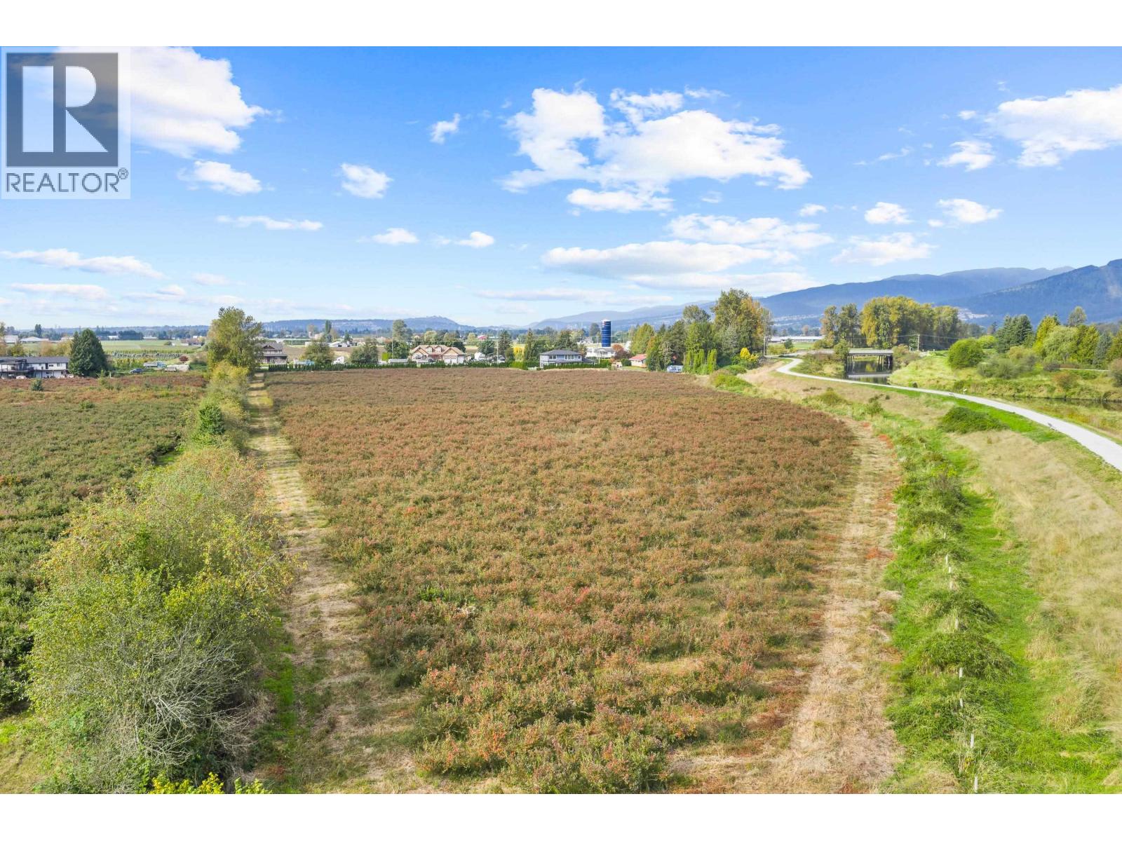 13540 Neaves Road, Maple Ridge, British Columbia  V3Y 0A8 - Photo 38 - R3064010