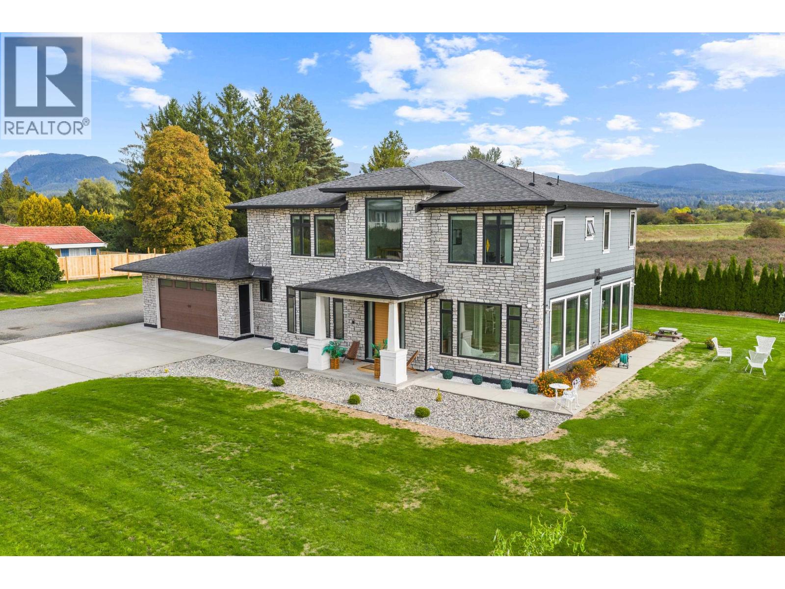 13540 Neaves Road, Maple Ridge, British Columbia  V3Y 0A8 - Photo 4 - R3064010