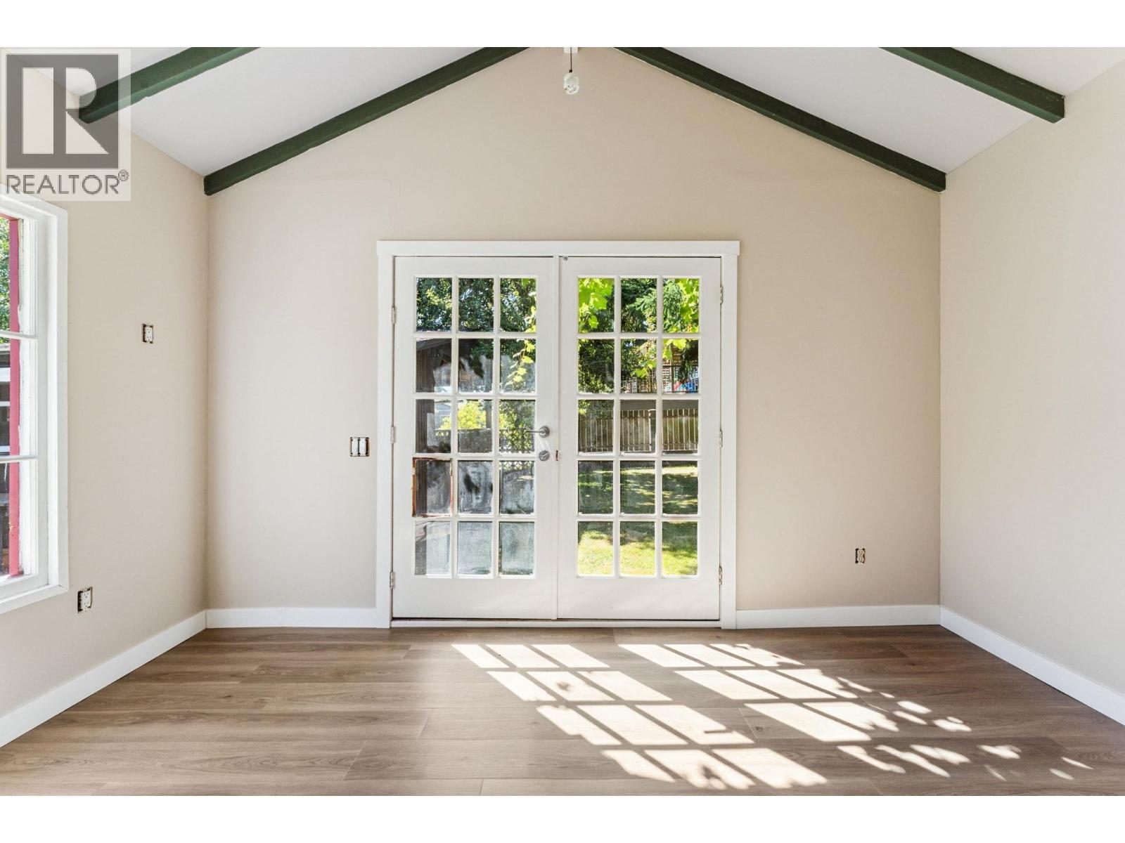 865 E 12th Street, North Vancouver, British Columbia  V7L 2L2 - Photo 21 - R3064201