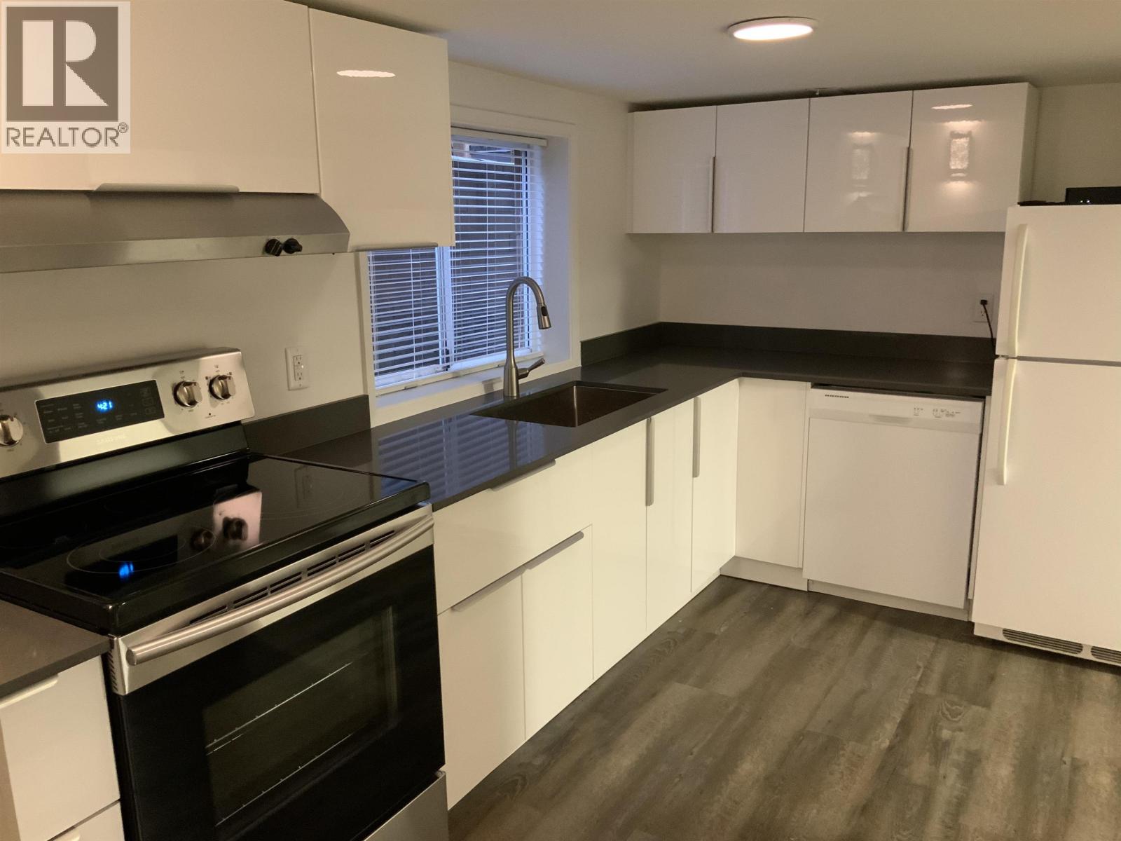 865 E 12th Street, North Vancouver, British Columbia  V7L 2L2 - Photo 29 - R3064201