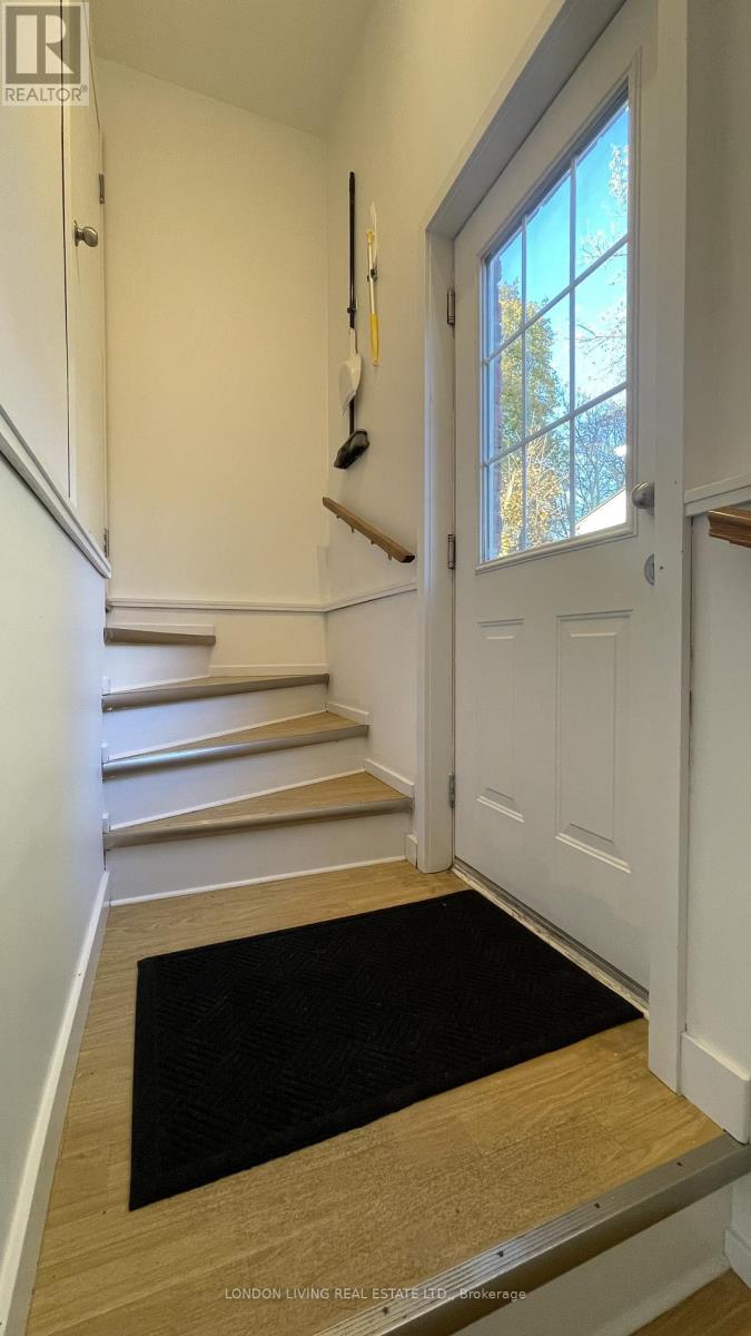 183 Cambridge Street, London North, Ontario  N6H 1N6 - Photo 12 - X12317011