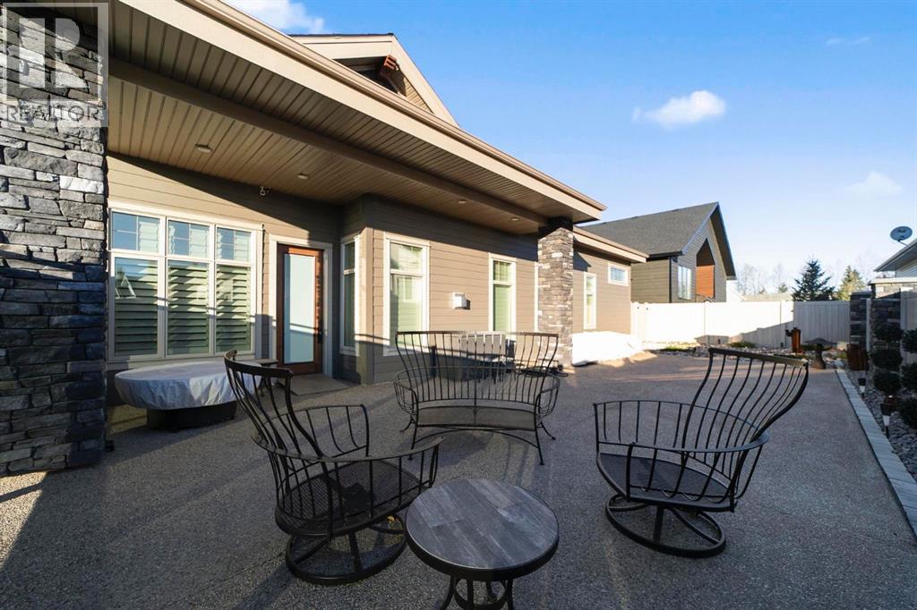 2903 61 Streetclose, Camrose, Alberta  T4V 5J5 - Photo 5 - A2267410