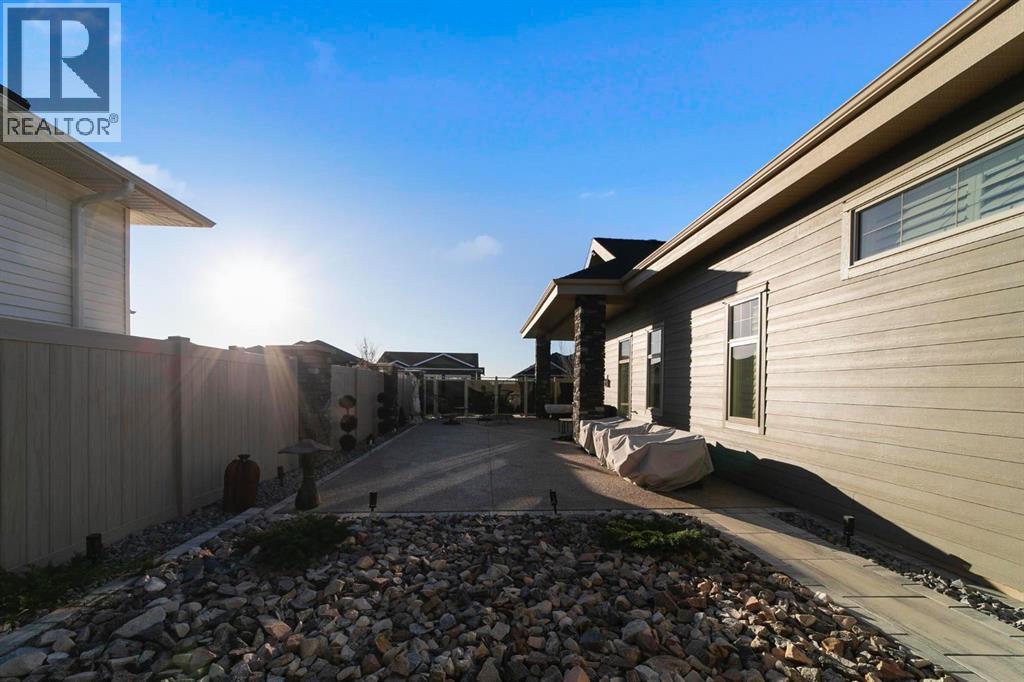 2903 61 Streetclose, Camrose, Alberta  T4V 5J5 - Photo 6 - A2267410