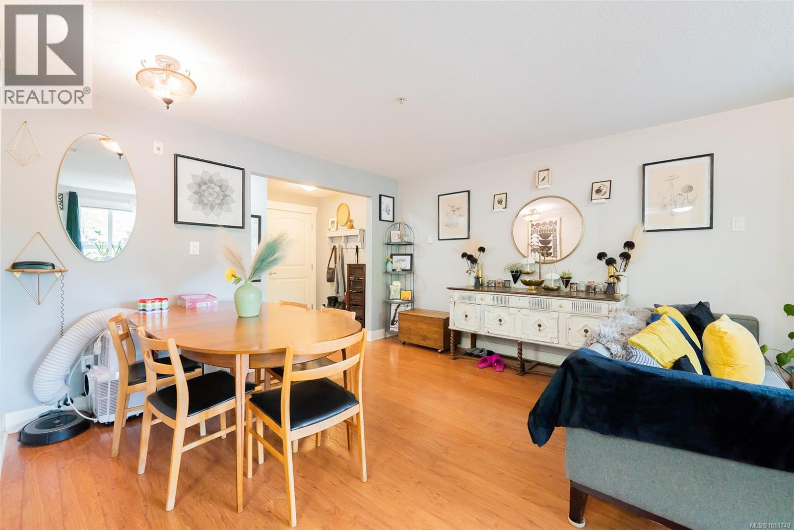 201 1620 Townsite Rd, Nanaimo, British Columbia  V9S 1N2 - Photo 4 - 1011749