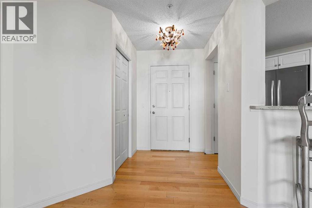 206, 2144 Paliswood Road Sw, Calgary, Alberta T2V 5K2 - Photo 2 - A2268000