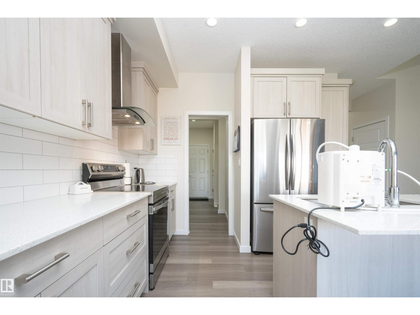 1491 Plum Circle Ci Sw, Edmonton, Alberta  T6X 3A7 - Photo 8 - E4464584