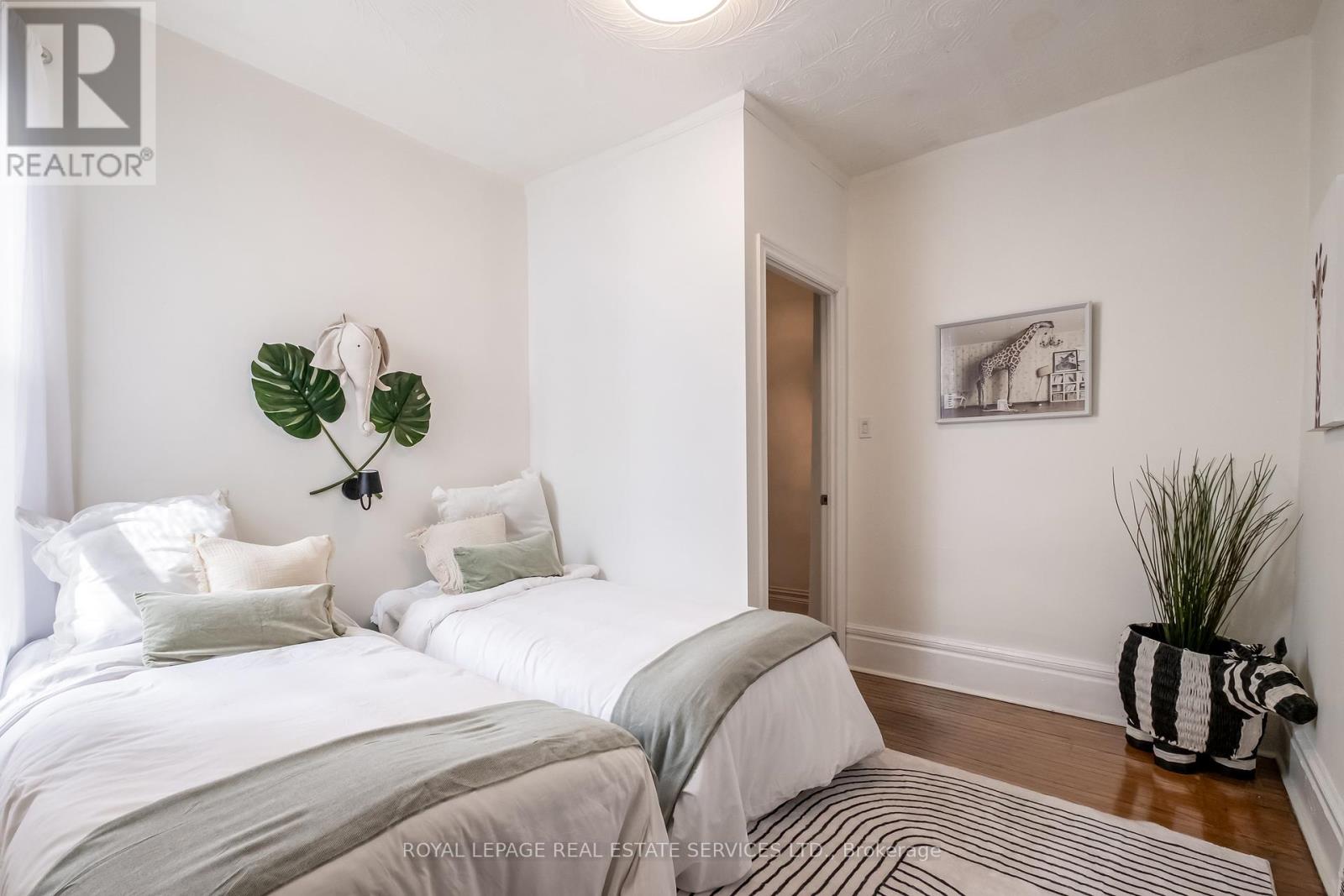 65 Drayton Avenue, Toronto, Ontario  M4C 3L8 - Photo 28 - E12439288