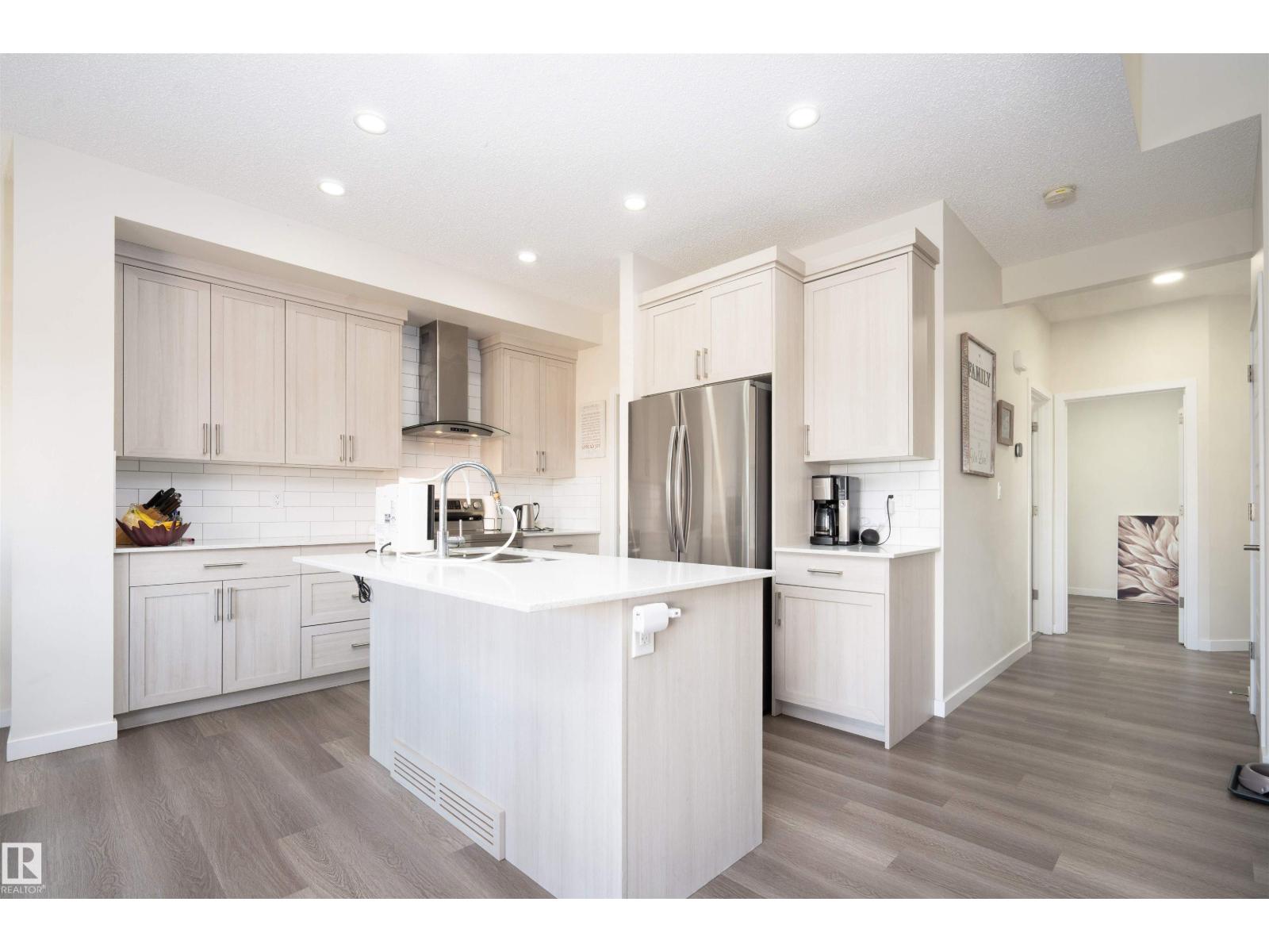 1491 Plum Circle Ci Sw, Edmonton, Alberta  T6X 3A7 - Photo 9 - E4464584