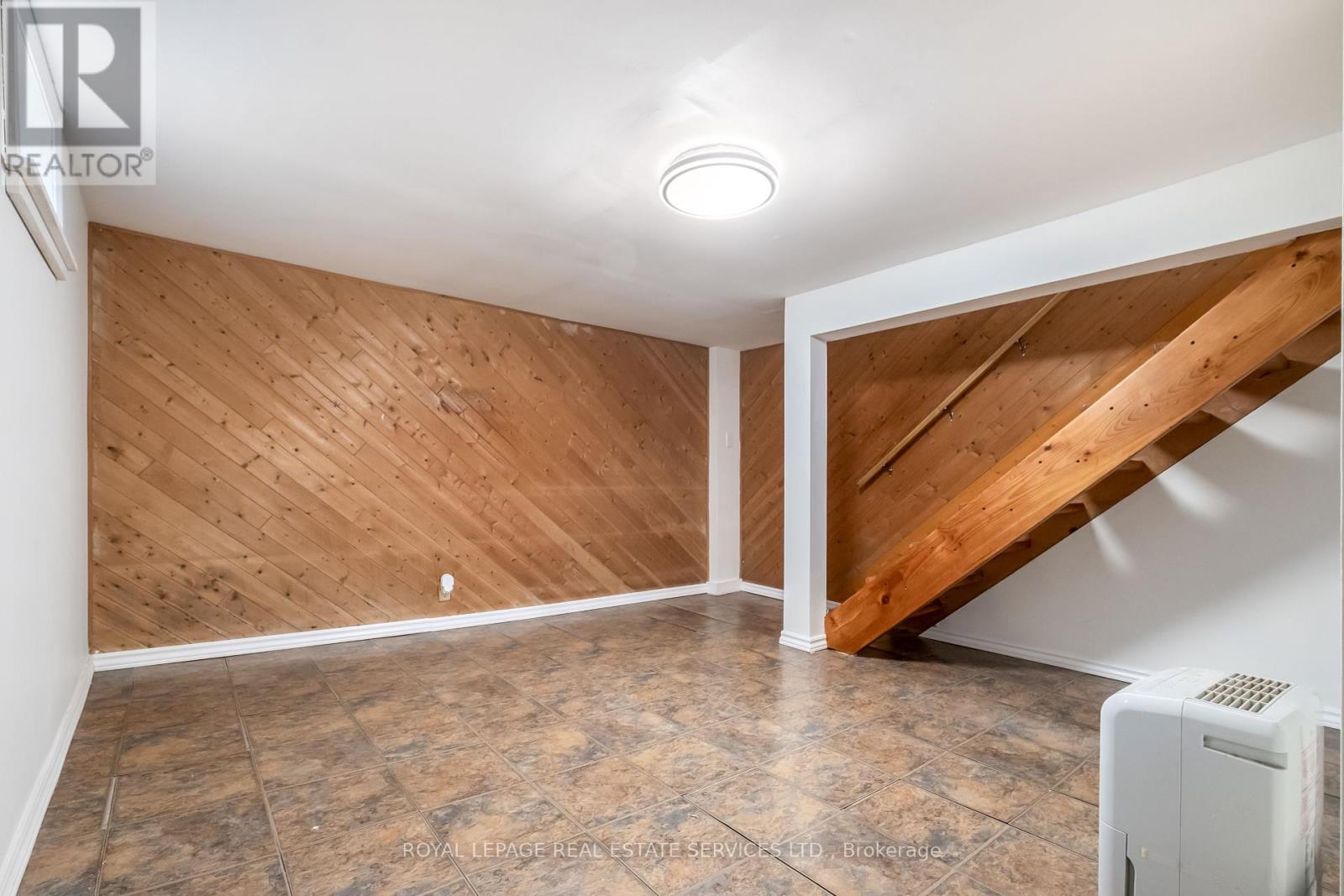 65 Drayton Avenue, Toronto, Ontario  M4C 3L8 - Photo 32 - E12439288