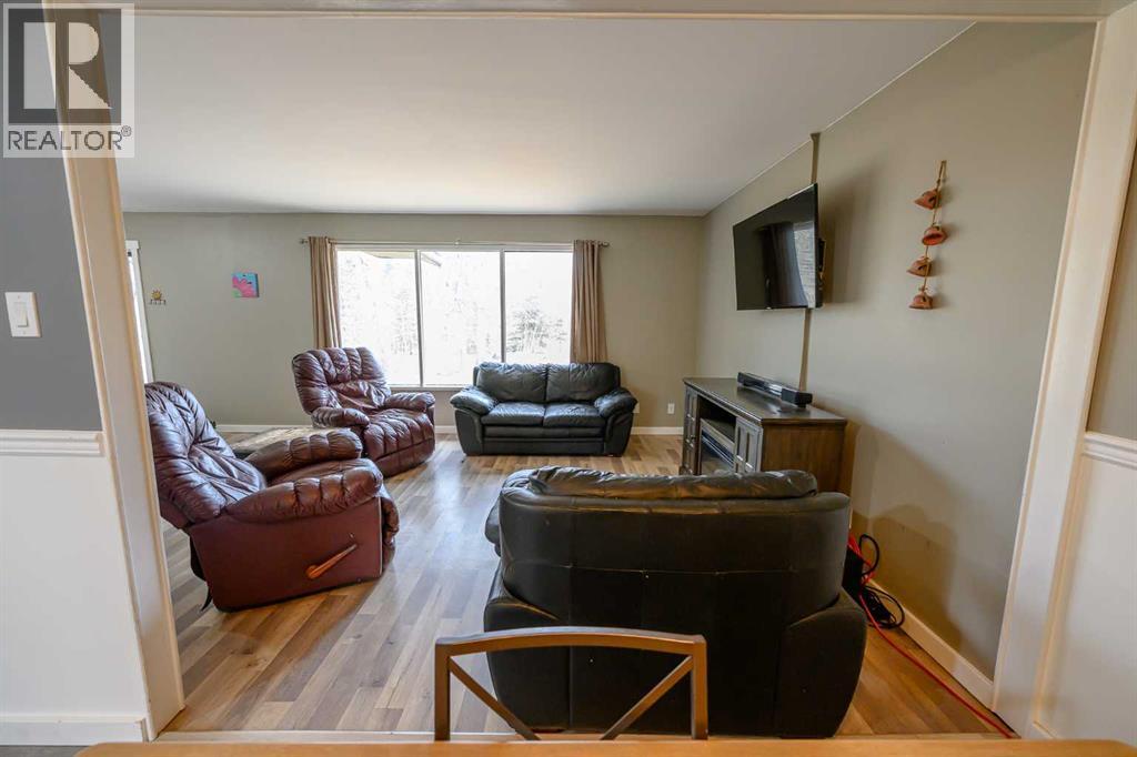 105, 715010 Range Road 84 Range, Rural Grande Prairie No. 1, Alberta  T0H 3S0 - Photo 4 - A2268460