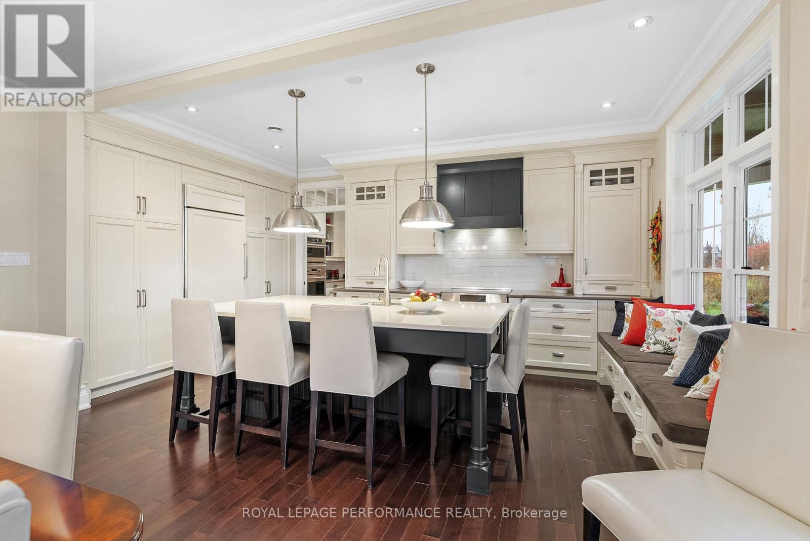 6721 Yacht Boulevard, South Glengarry, Ontario  K6H 7N6 - Photo 15 - X12505276