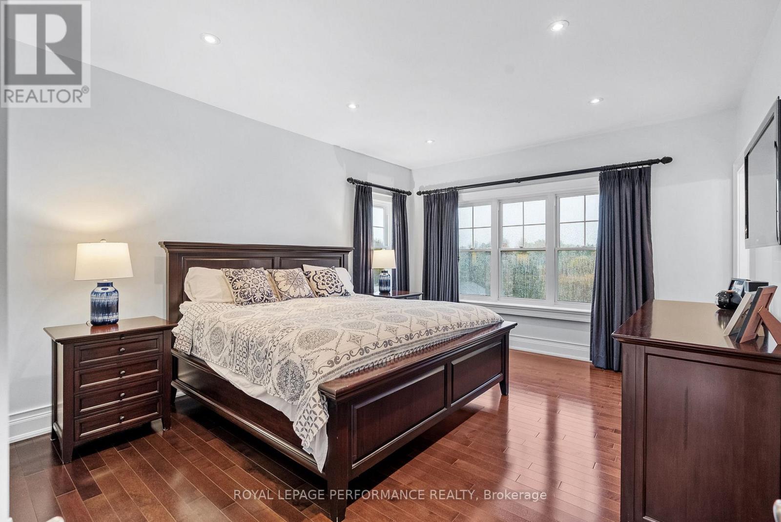 6721 Yacht Boulevard, South Glengarry, Ontario  K6H 7N6 - Photo 22 - X12505276