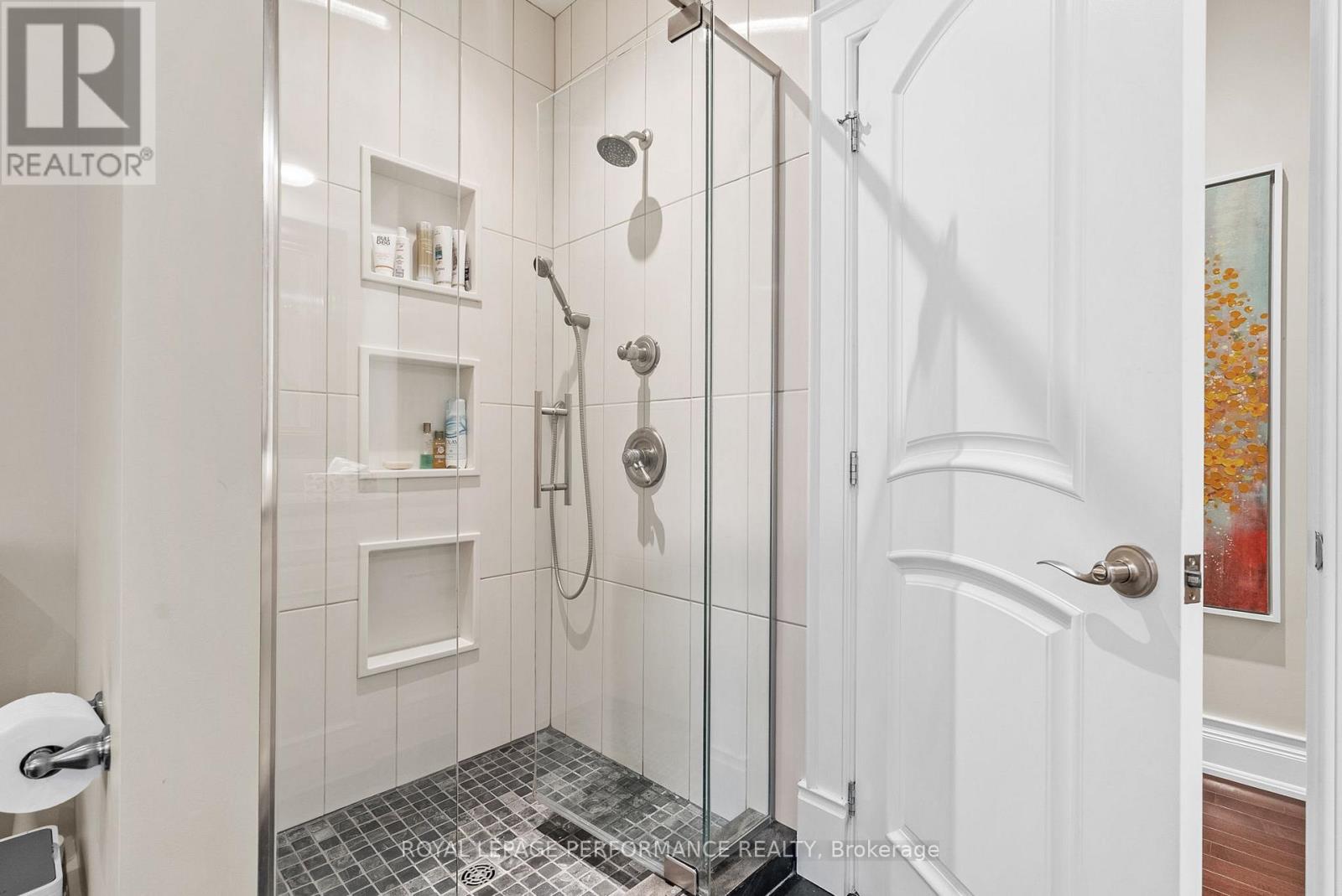 6721 Yacht Boulevard, South Glengarry, Ontario  K6H 7N6 - Photo 28 - X12505276