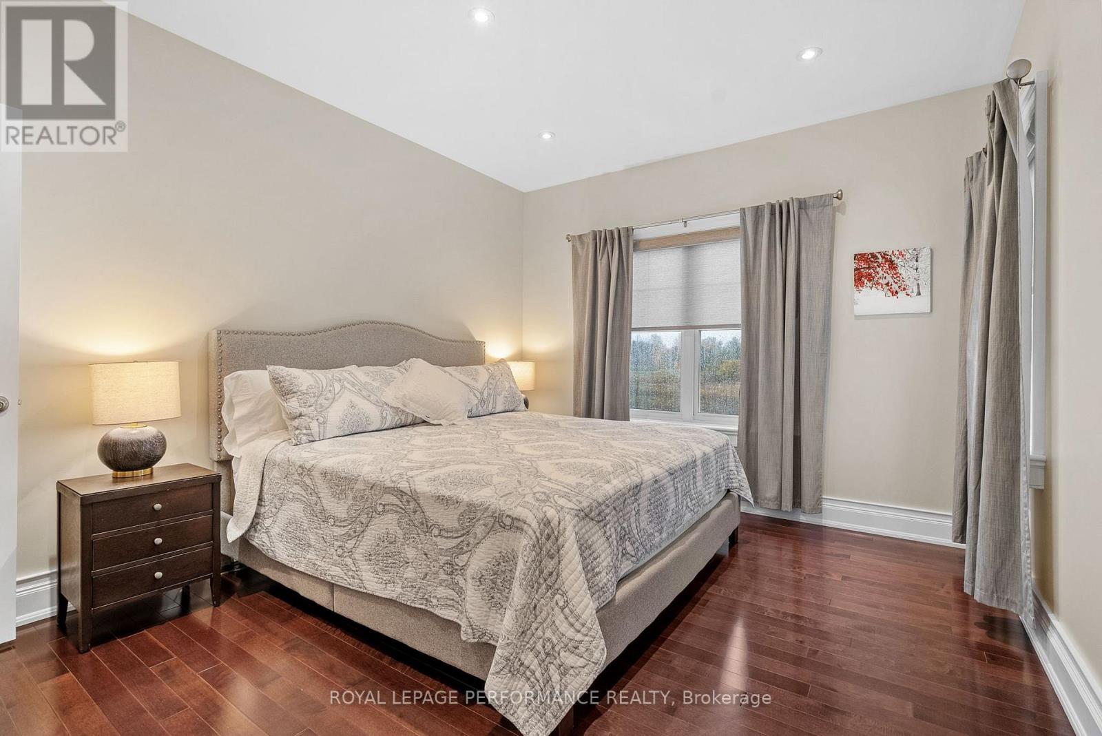 6721 Yacht Boulevard, South Glengarry, Ontario  K6H 7N6 - Photo 29 - X12505276