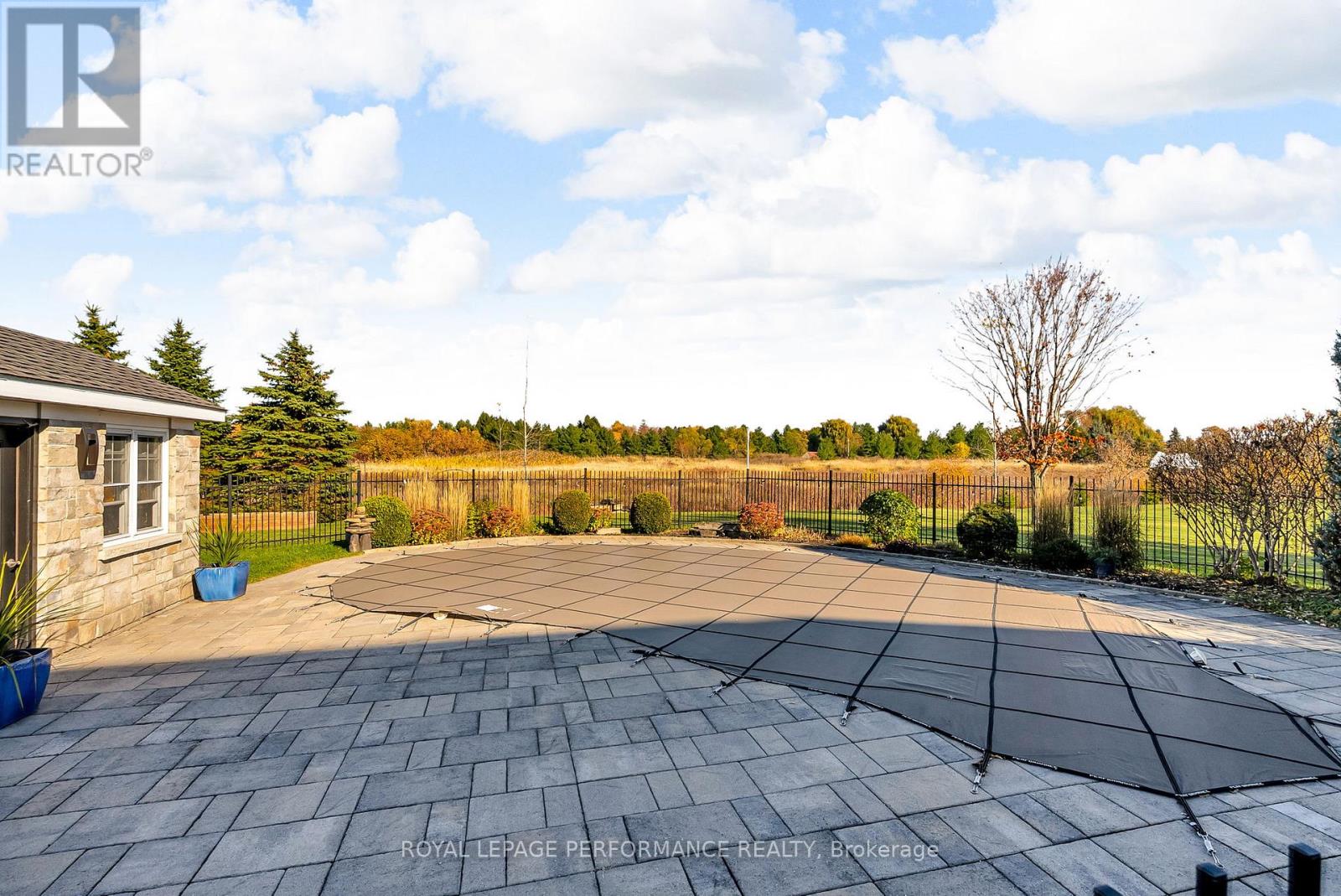 6721 Yacht Boulevard, South Glengarry, Ontario  K6H 7N6 - Photo 39 - X12505276