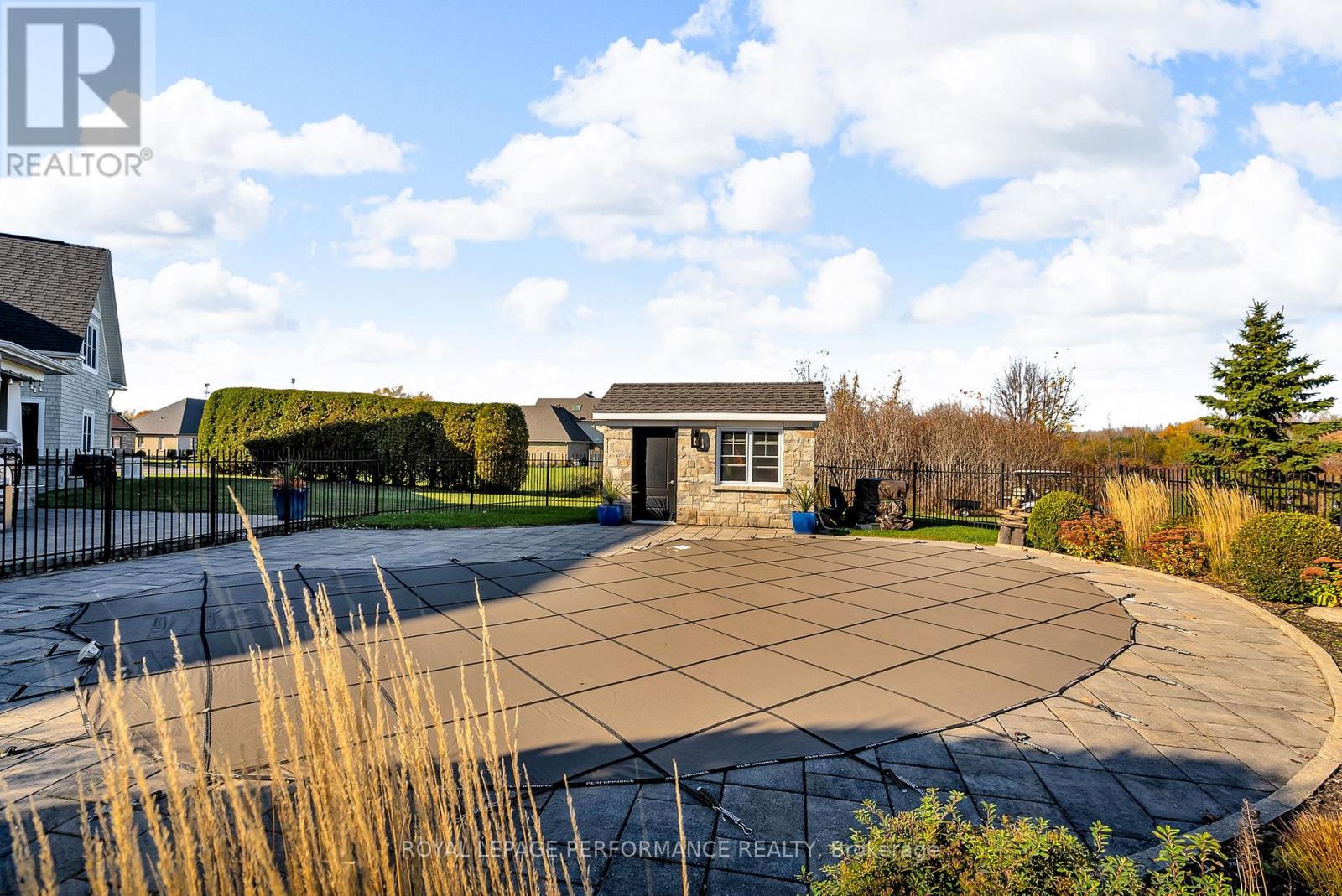 6721 Yacht Boulevard, South Glengarry, Ontario  K6H 7N6 - Photo 40 - X12505276