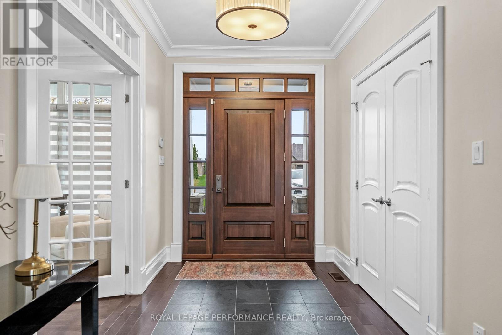 6721 Yacht Boulevard, South Glengarry, Ontario  K6H 7N6 - Photo 5 - X12505276