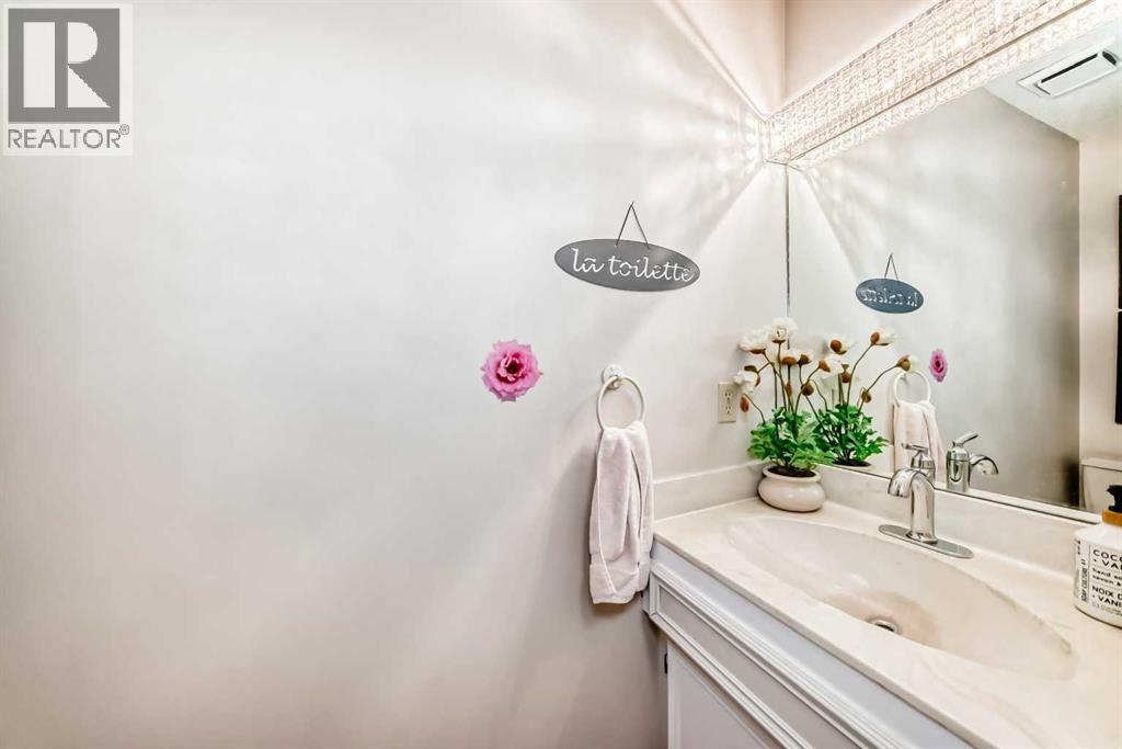 440 Templeton Road Ne, Calgary, Alberta  T1Y 4L9 - Photo 20 - A2246544