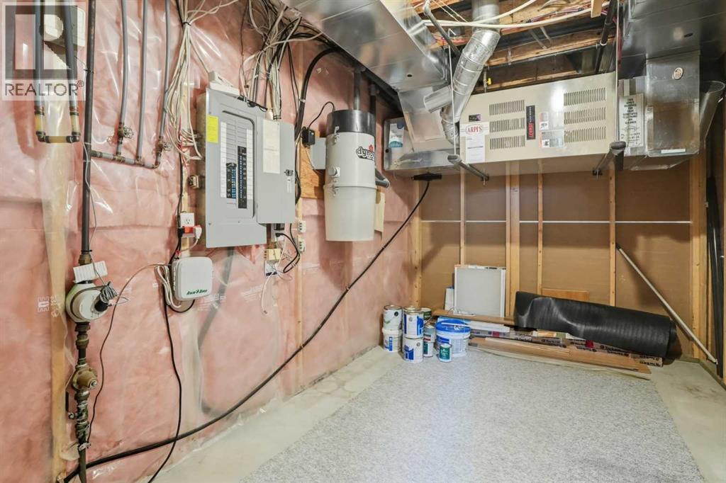 12 Bow Way, Cochrane, Alberta  T4C 1N4 - Photo 44 - A2258102