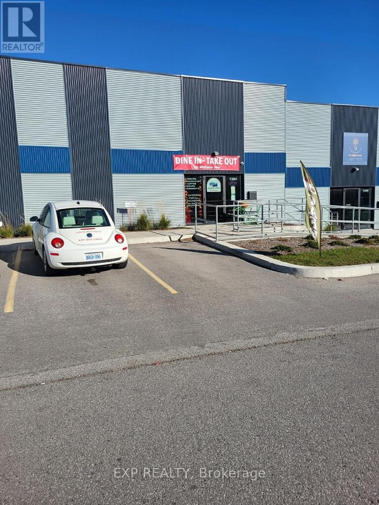 3392 Wonderland Road S, London South, Ontario  N6L 1J9 - Photo 2 - X12505408