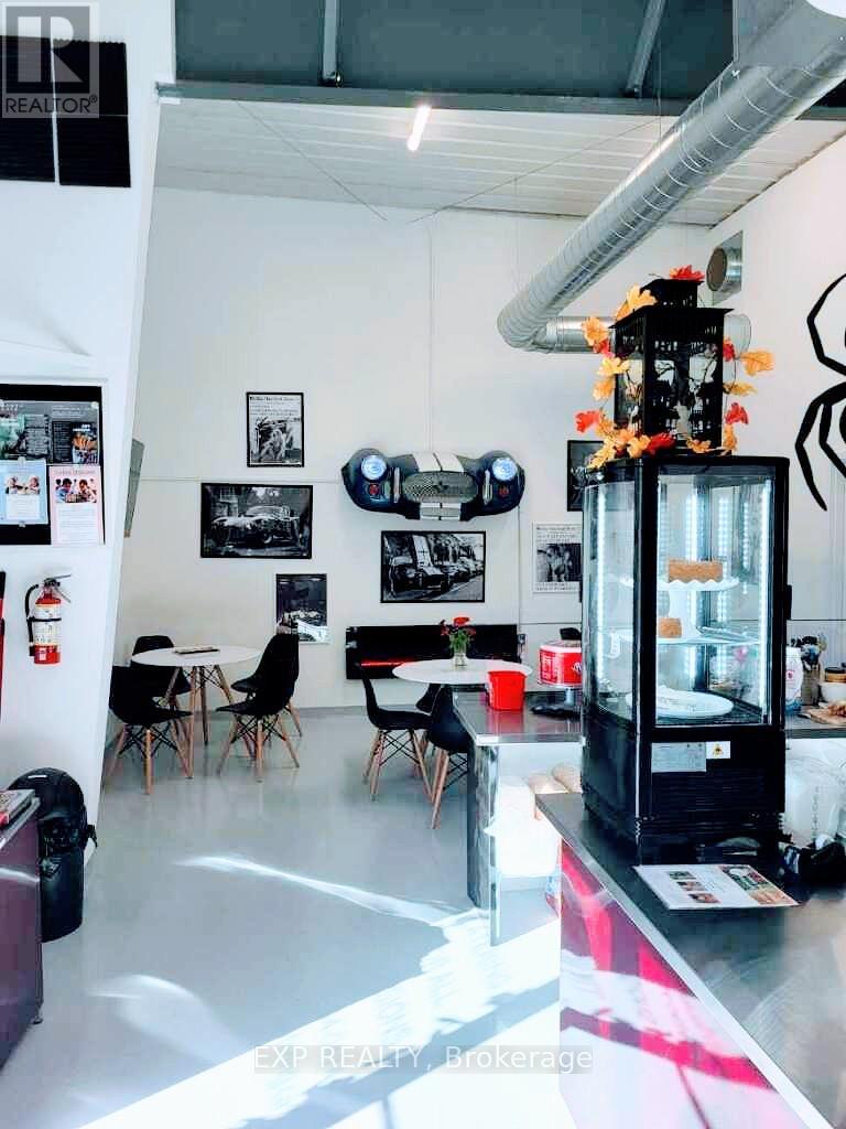 3392 Wonderland Road S, London South, Ontario  N6L 1J9 - Photo 5 - X12505408