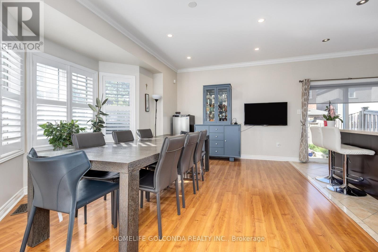 77 Arco Circle, Vaughan, Ontario  L6A 3Z7 - Photo 6 - N12455038