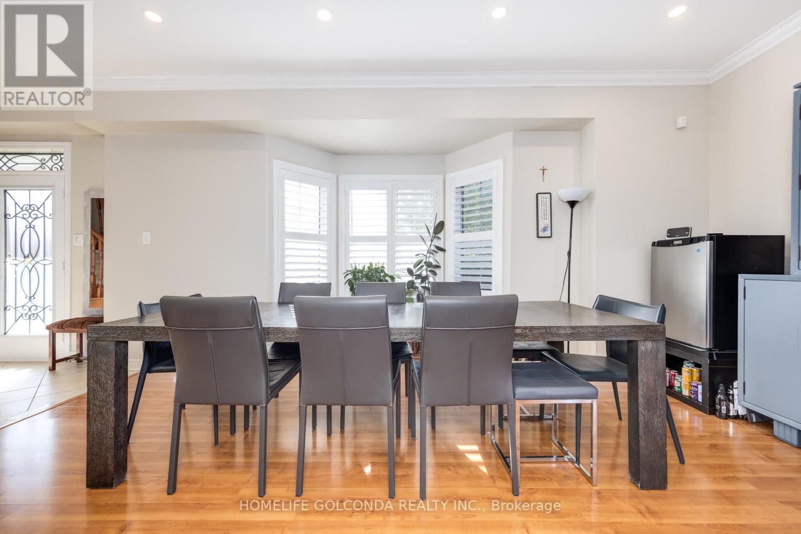 77 Arco Circle, Vaughan, Ontario  L6A 3Z7 - Photo 7 - N12455038