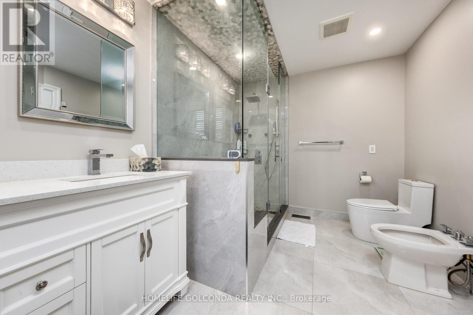 77 Arco Circle, Vaughan, Ontario  L6A 3Z7 - Photo 18 - N12455038