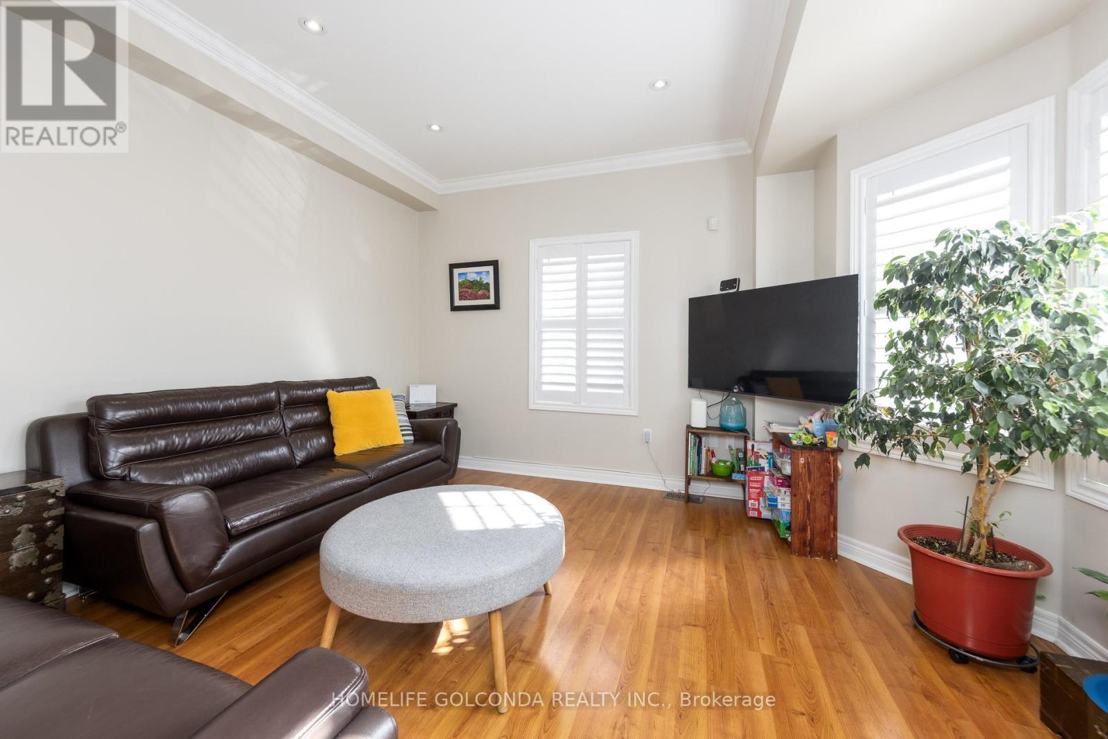 77 Arco Circle, Vaughan, Ontario  L6A 3Z7 - Photo 11 - N12455038