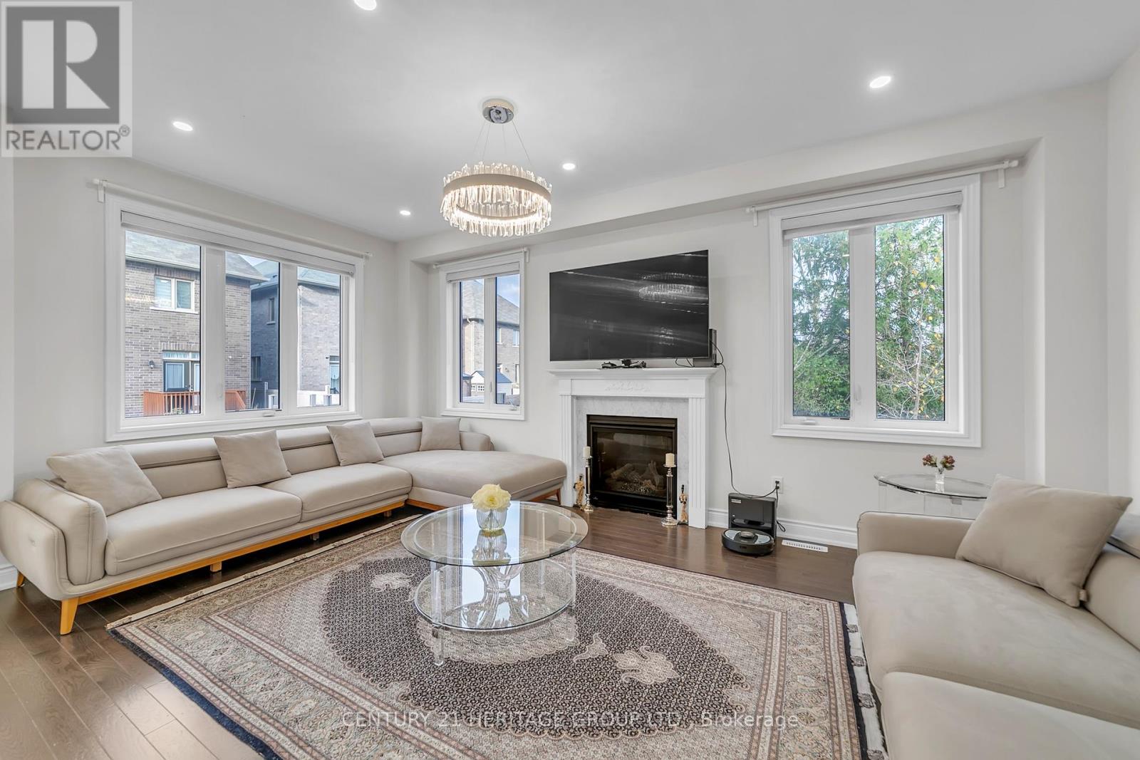 Main - 42 Portage Avenue, Richmond Hill, Ontario  L4E 2Z5 - Photo 15 - N12505236