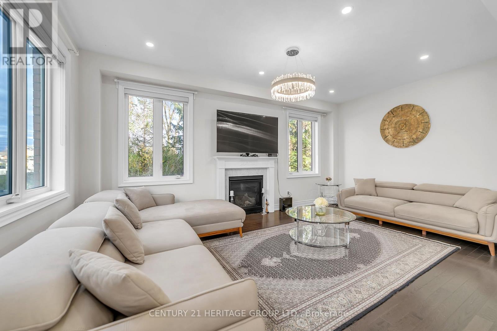 Main - 42 Portage Avenue, Richmond Hill, Ontario  L4E 2Z5 - Photo 18 - N12505236