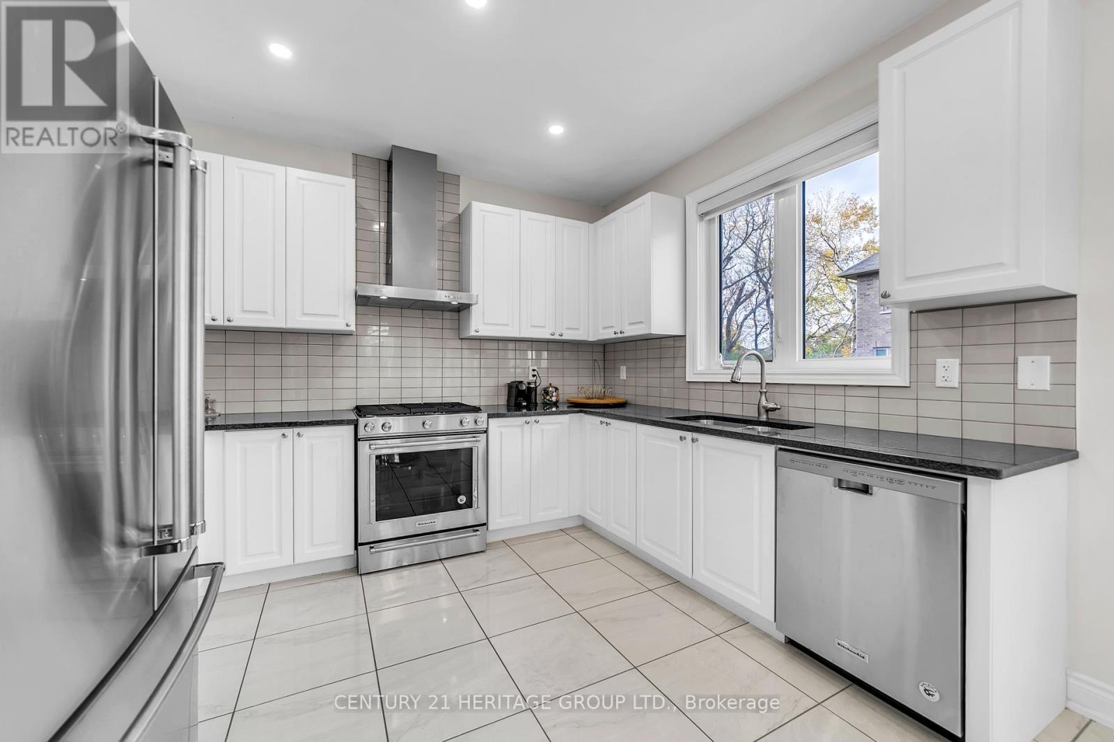 Main - 42 Portage Avenue, Richmond Hill, Ontario  L4E 2Z5 - Photo 22 - N12505236