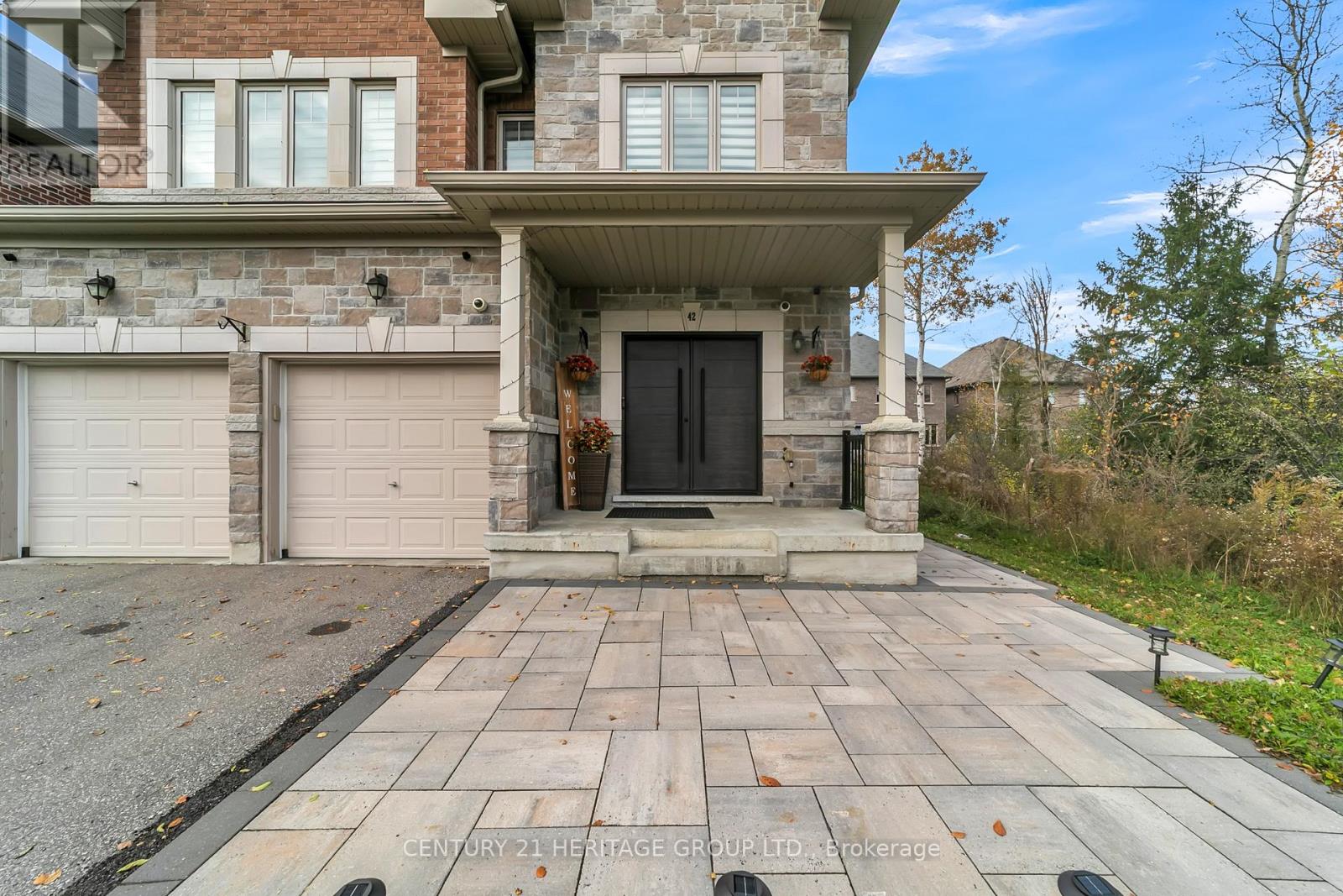 Main - 42 Portage Avenue, Richmond Hill, Ontario  L4E 2Z5 - Photo 3 - N12505236