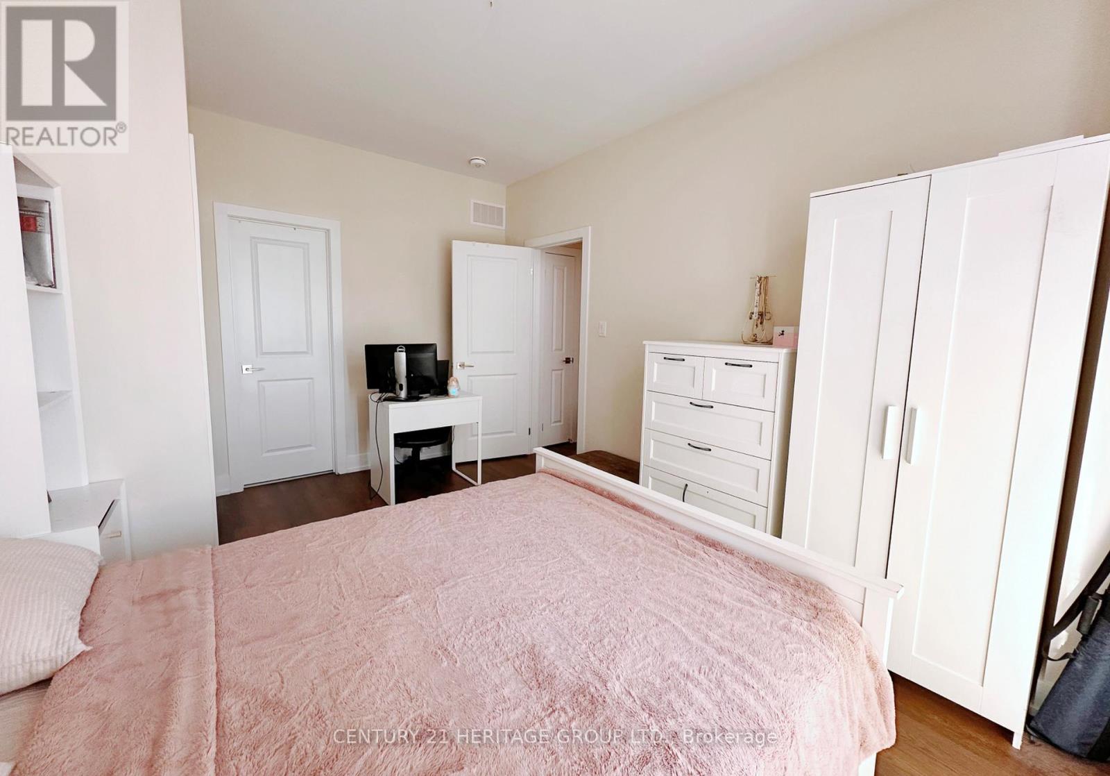 11 - 6 Sayers Lane N, Richmond Hill, Ontario  L4E 1J4 - Photo 20 - N12505238