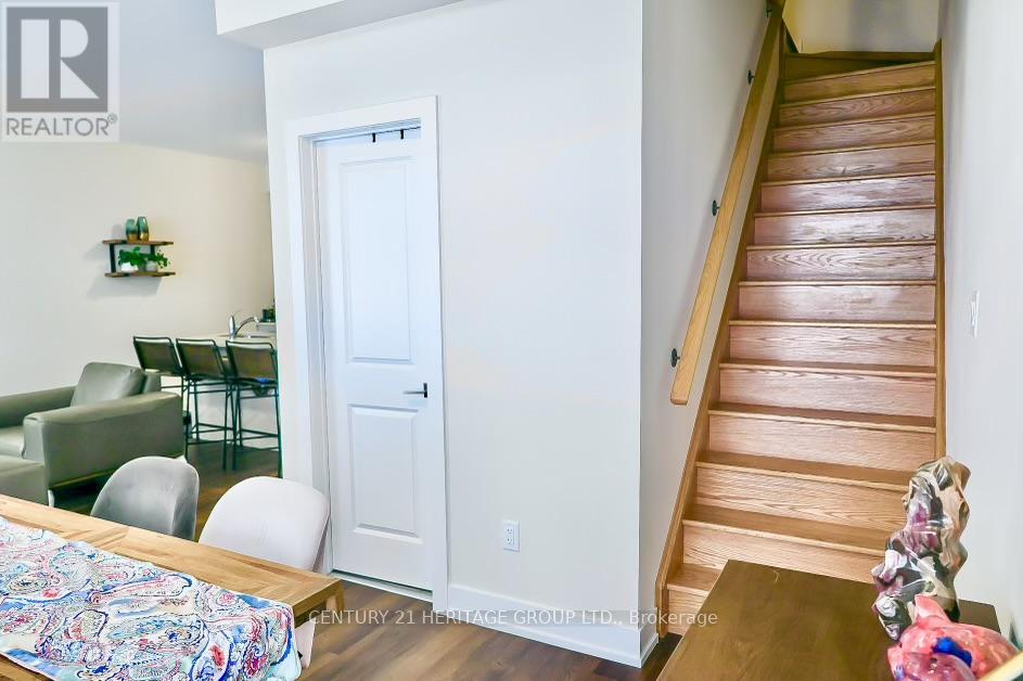 11 - 6 Sayers Lane N, Richmond Hill, Ontario  L4E 1J4 - Photo 9 - N12505238