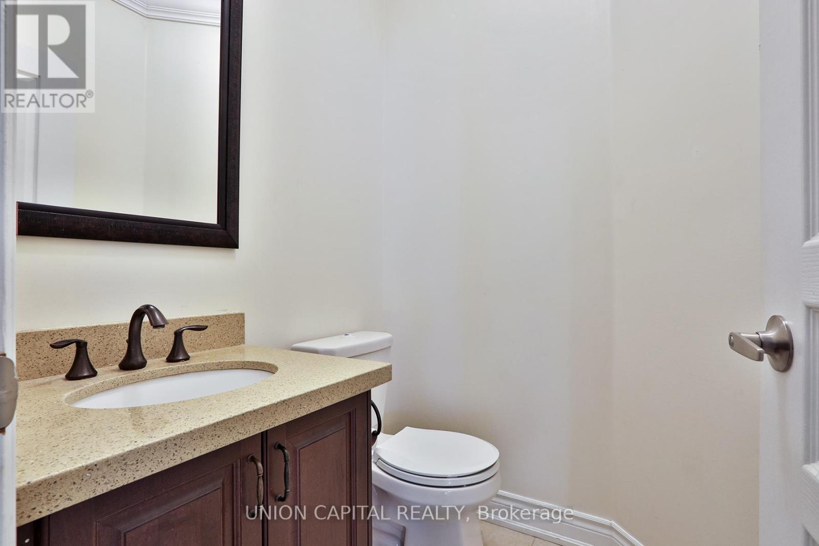 22 Greenforest Grove, Whitchurch-Stouffville, Ontario  L4A 1T3 - Photo 23 - N12505260