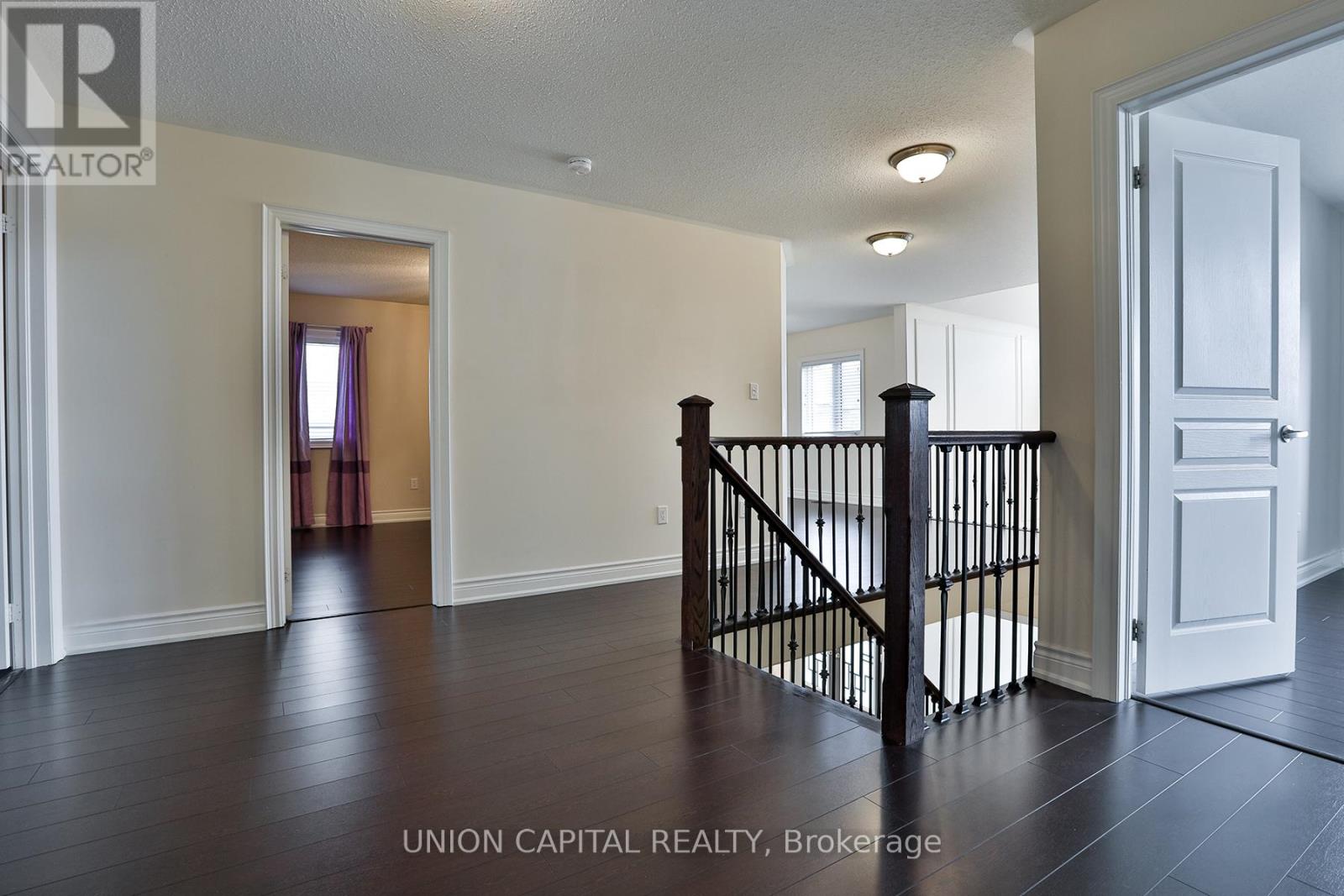 22 Greenforest Grove, Whitchurch-Stouffville, Ontario  L4A 1T3 - Photo 25 - N12505260