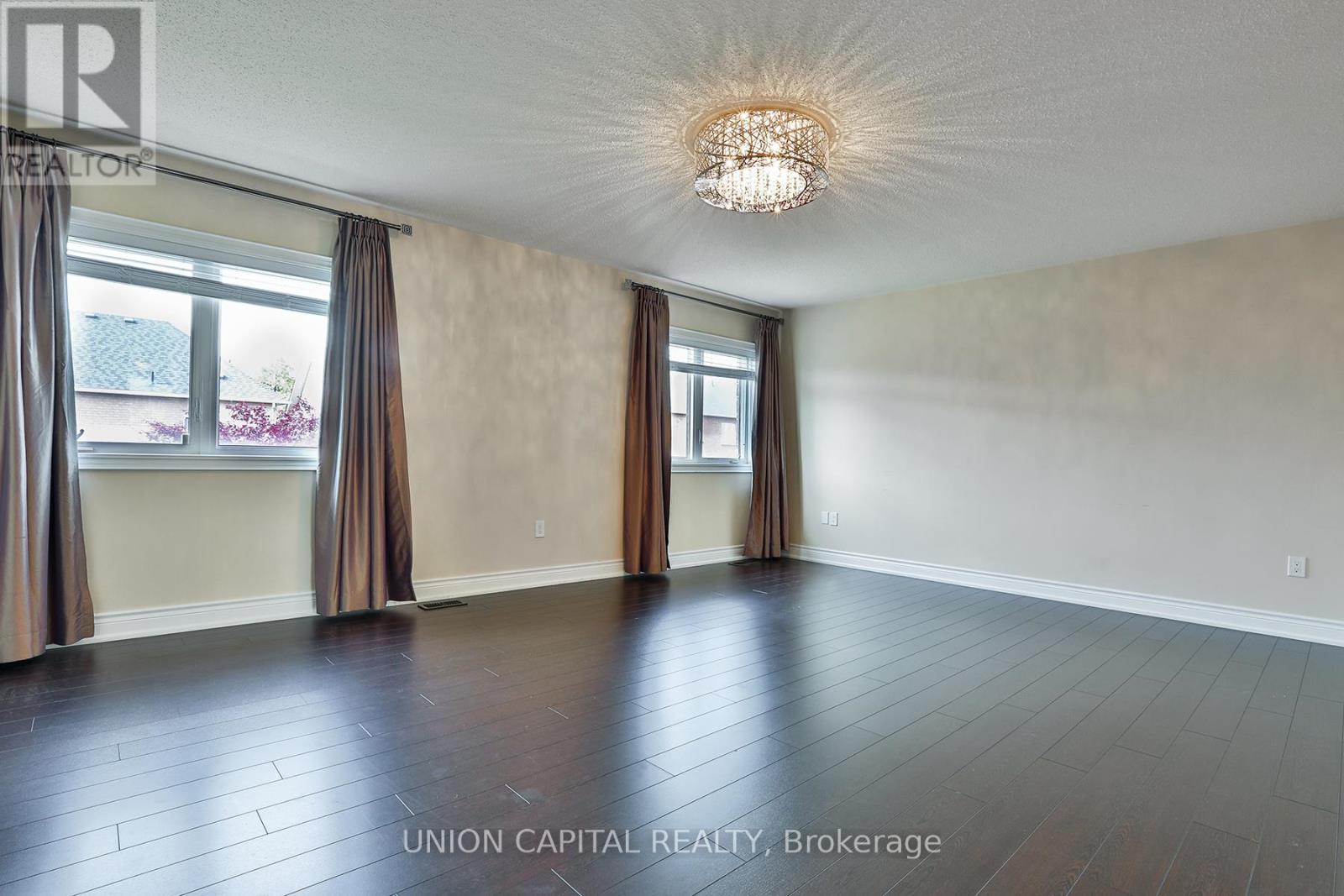 22 Greenforest Grove, Whitchurch-Stouffville, Ontario  L4A 1T3 - Photo 30 - N12505260