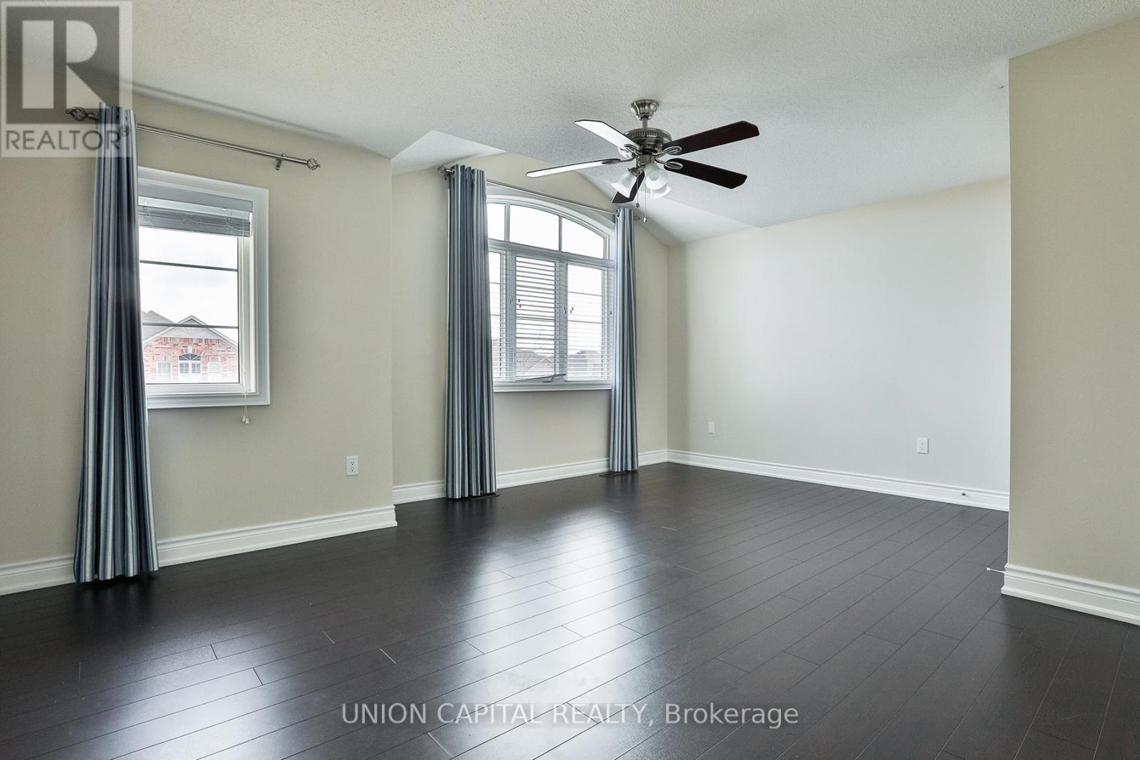 22 Greenforest Grove, Whitchurch-Stouffville, Ontario  L4A 1T3 - Photo 43 - N12505260