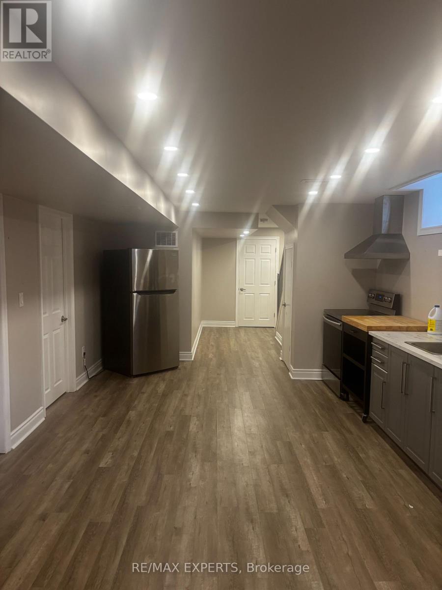 1153 Peelar Crescent, Innisfil, Ontario  L0L 1W0 - Photo 2 - N12505268