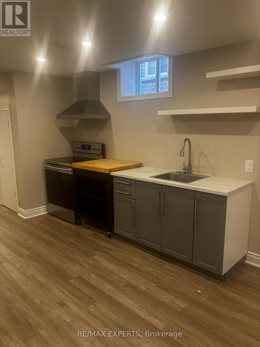 1153 Peelar Crescent, Innisfil, Ontario  L0L 1W0 - Photo 3 - N12505268