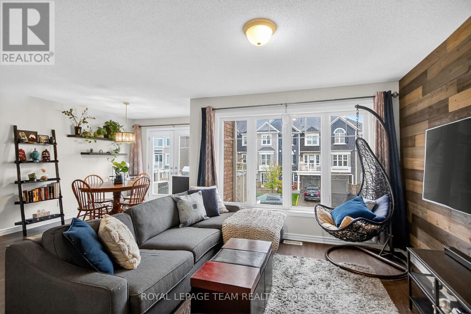 303 Pumpkinseed Crescent, Ottawa, Ontario K2J 6J9 - Photo 12 - X12505274