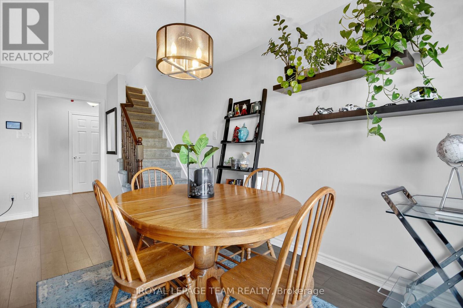 303 Pumpkinseed Crescent, Ottawa, Ontario K2J 6J9 - Photo 7 - X12505274