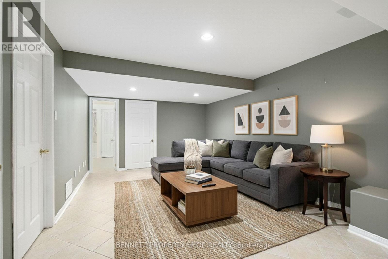 18 Tierney Drive, Ottawa, Ontario  K2J 4W2 - Photo 26 - X12505396