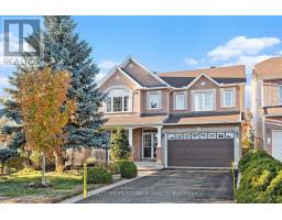 18 TIERNEY DRIVE, Ottawa, Ontario
