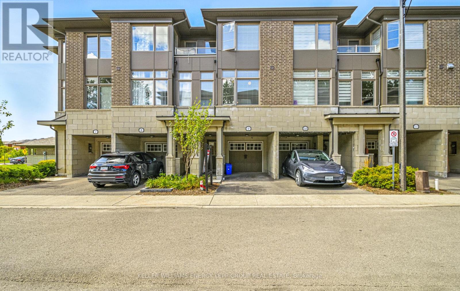 9 - 384 Arctic Red Drive, Oshawa, Ontario  L1L 0M5 - Photo 2 - E12504990