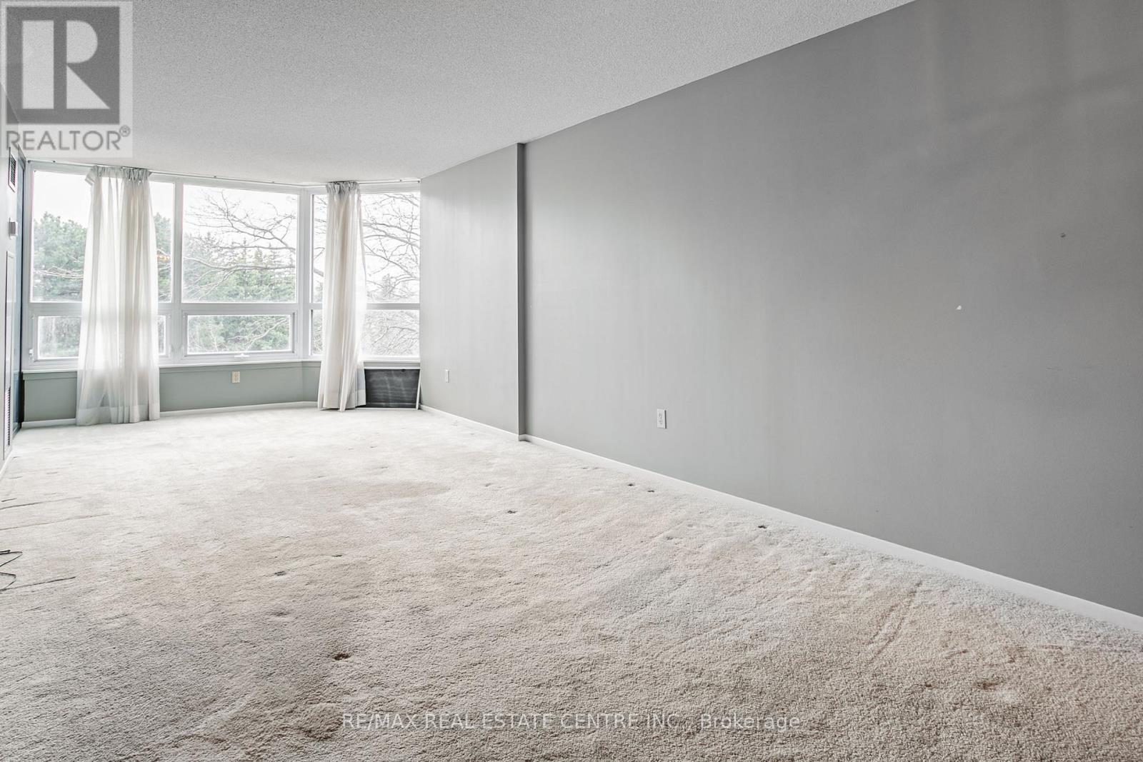 403 - 8 Lisa Street, Brampton, Ontario  L6T 4S6 - Photo 10 - W12505198