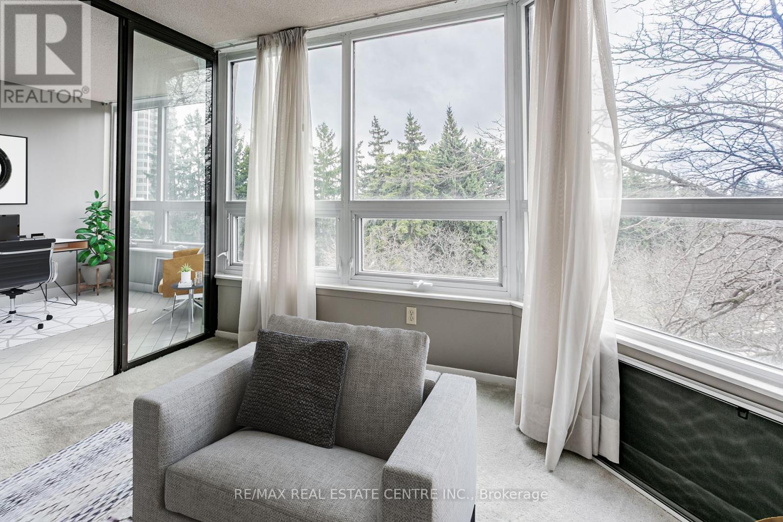 403 - 8 Lisa Street, Brampton, Ontario  L6T 4S6 - Photo 11 - W12505198